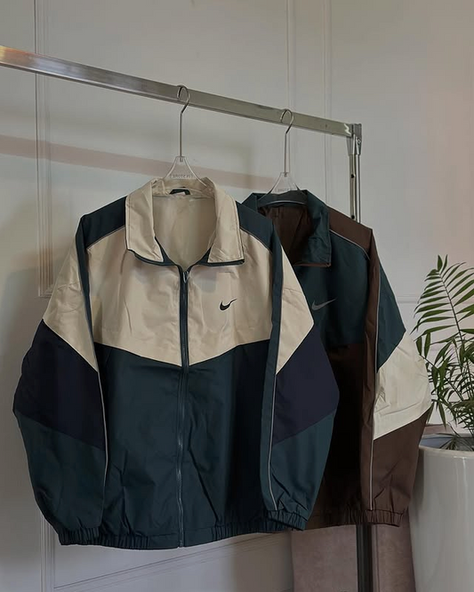 Vintage Streetwear Windbreaker – Unisex Fit